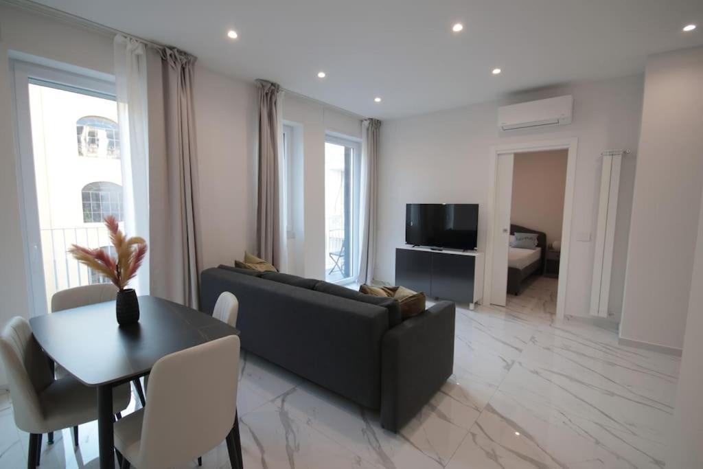 Chiaia Arcoleo House - Sofia Apartment Naples Exterior photo